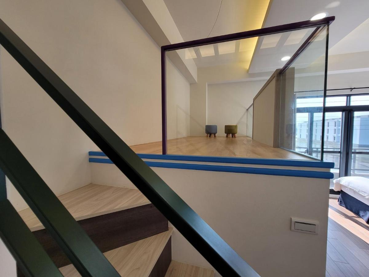 渡小夜電梯民宿 Yilannight B&B وجي المظهر الخارجي الصورة